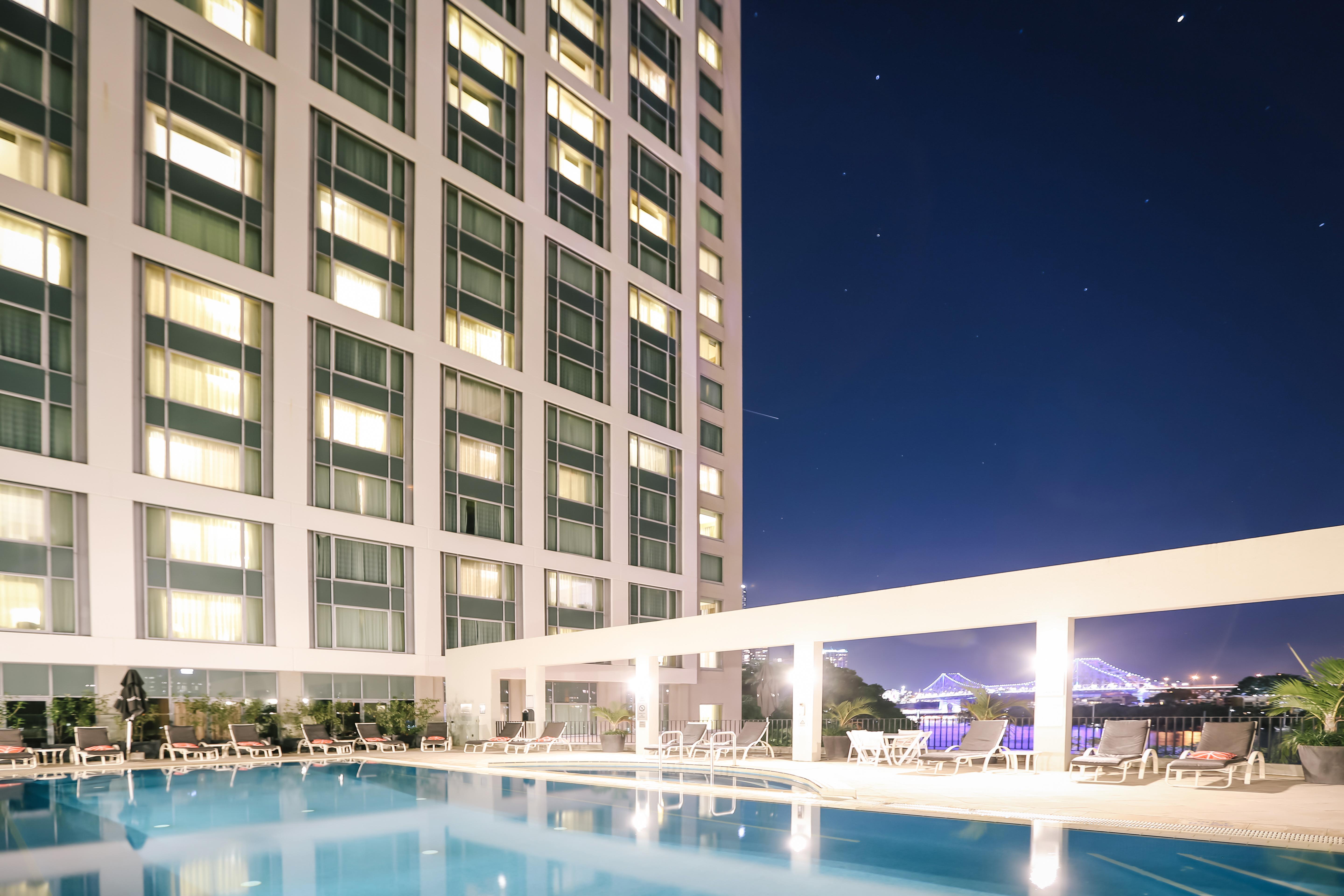 Stamford Plaza Brisbane Hotel Luaran gambar The hotel's swimming pool