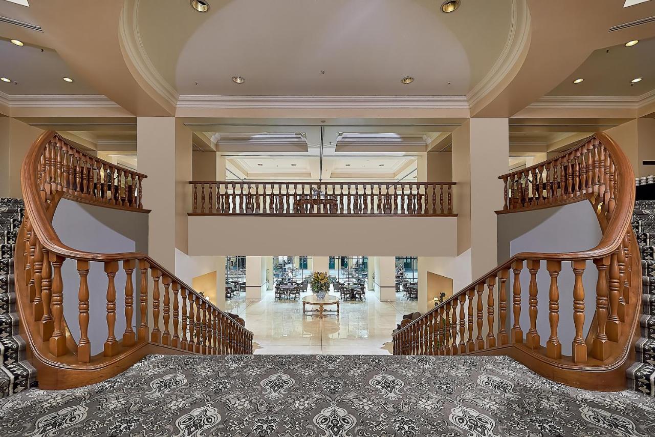 Stamford Plaza Brisbane Hotel Luaran gambar Interior of the hotel